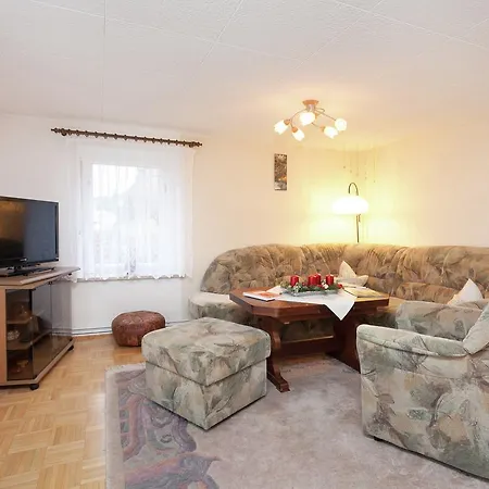 Monika 5 Apartment