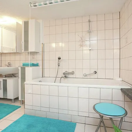 Monika 5 Apartment *